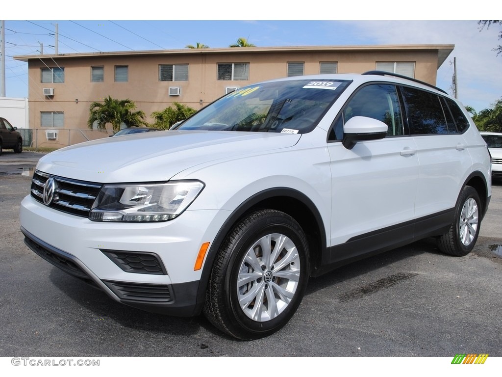 White Silver Metallic 2019 Volkswagen Tiguan S Exterior Photo #140822569