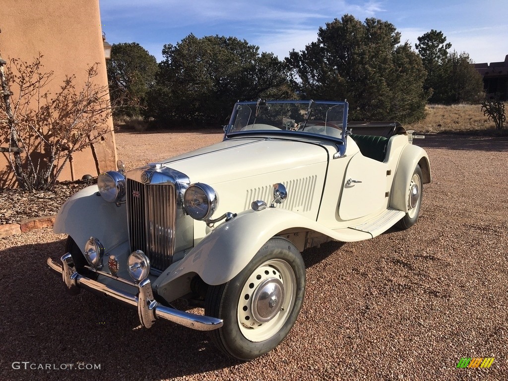 Ivory 1953 MG TD Roadster Exterior Photo #140822590