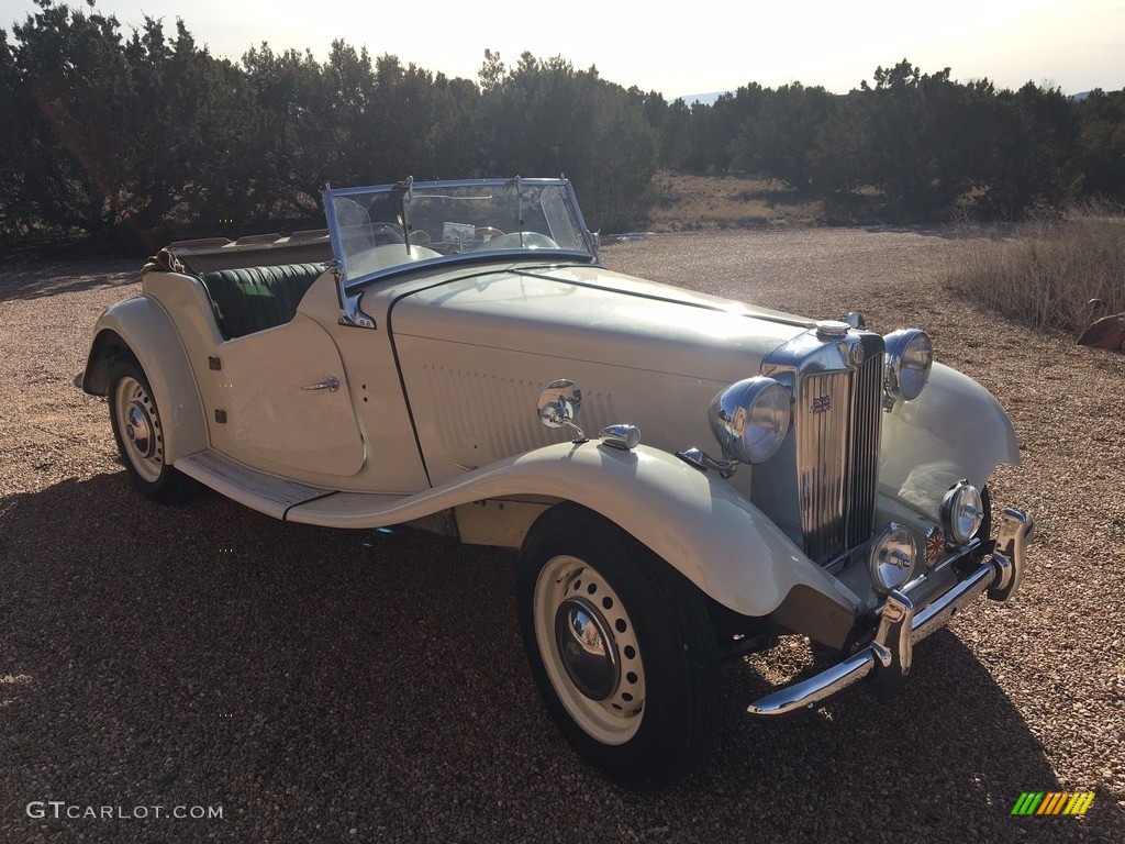 Ivory 1953 MG TD Roadster Exterior Photo #140822650