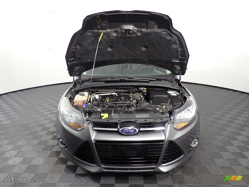 2014 Focus SE Sedan - Sterling Gray / Charcoal Black photo #5