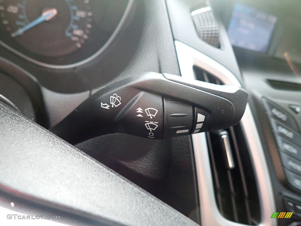 2014 Focus SE Sedan - Sterling Gray / Charcoal Black photo #24