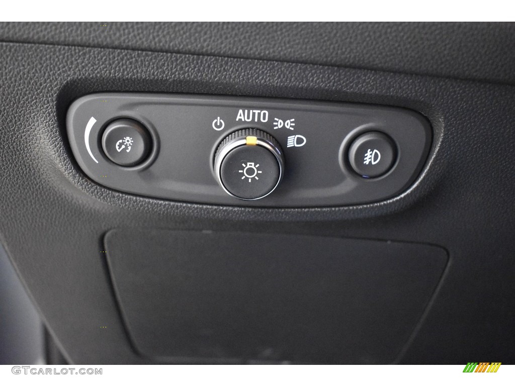 2021 Buick Encore GX Preferred Controls Photos