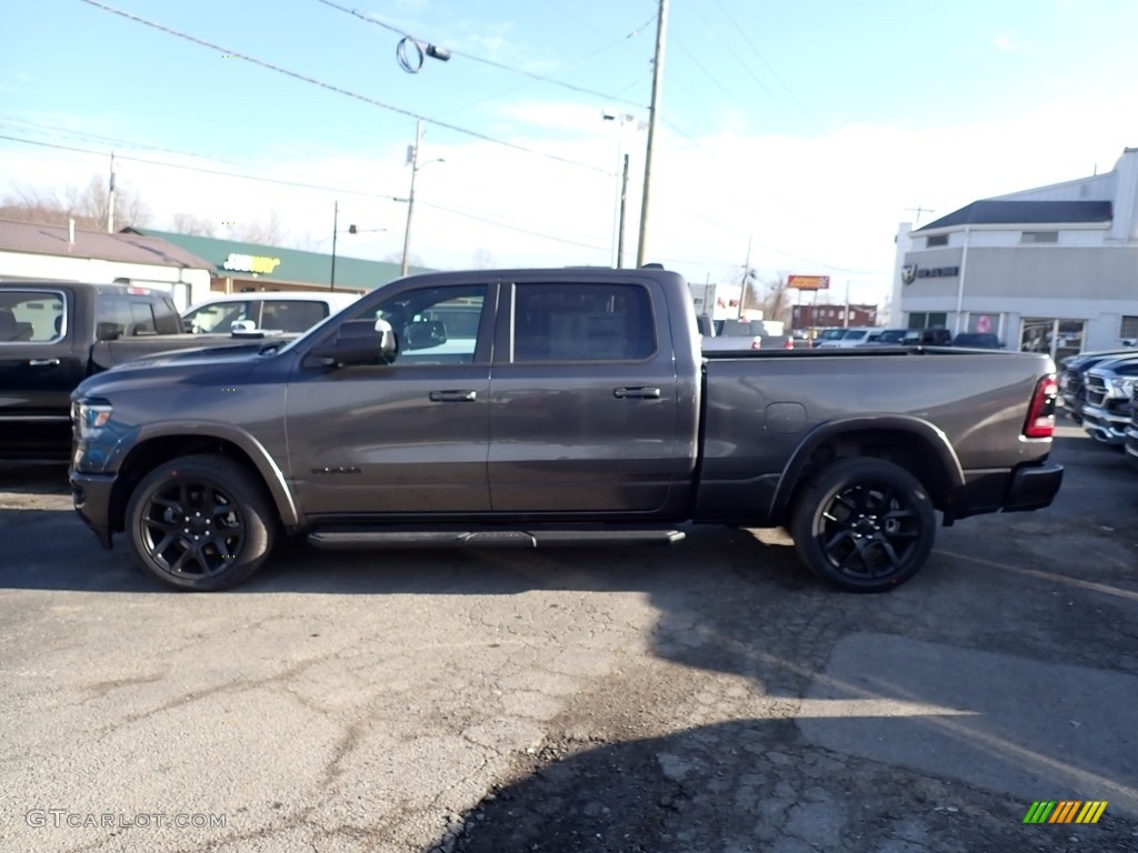 2021 1500 Laramie Crew Cab 4x4 - Granite Crystal Metallic / Black photo #3