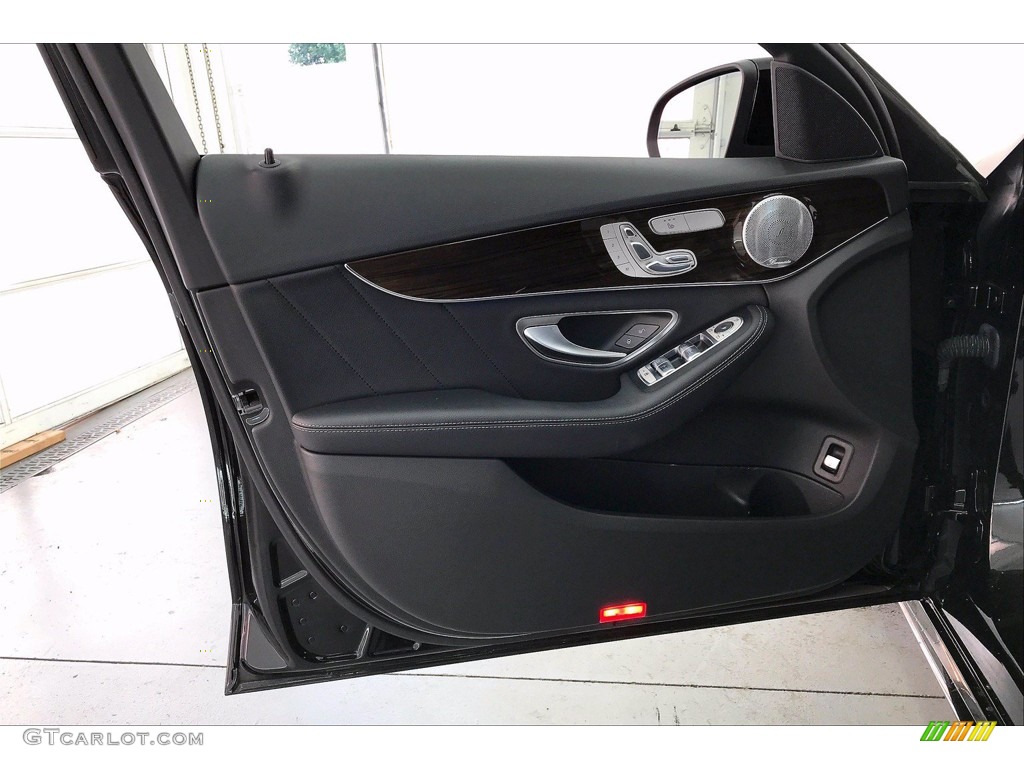 2018 Mercedes-Benz C 300 Sedan Black Door Panel Photo #140824423