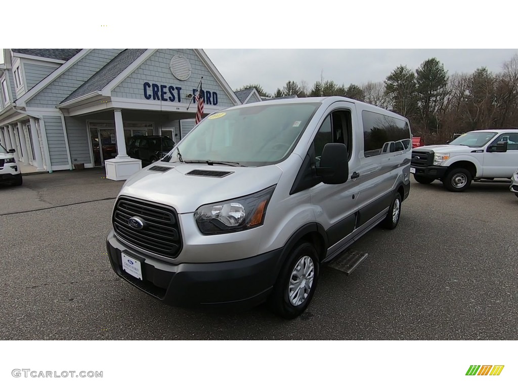 2017 Transit Wagon XL - Ingot Silver / Pewter photo #3