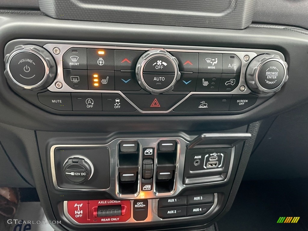 2021 Gladiator Mojave 4x4 - Bright White / Black photo #25