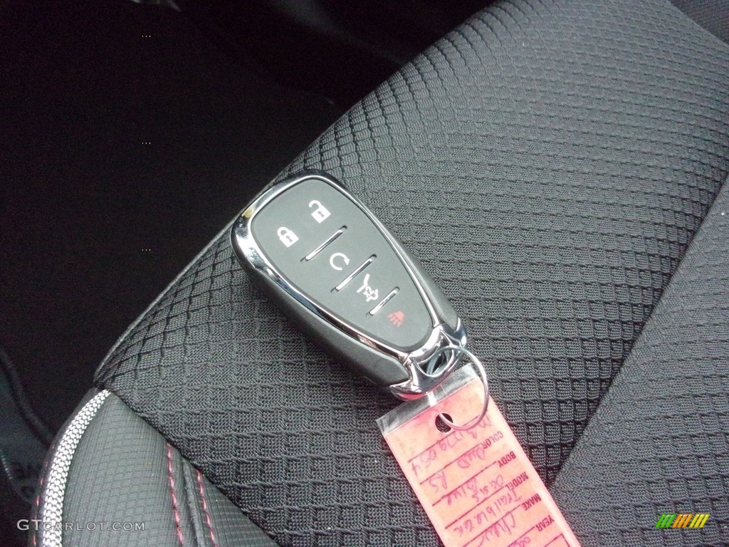 2021 Chevrolet Trailblazer RS AWD Keys Photos