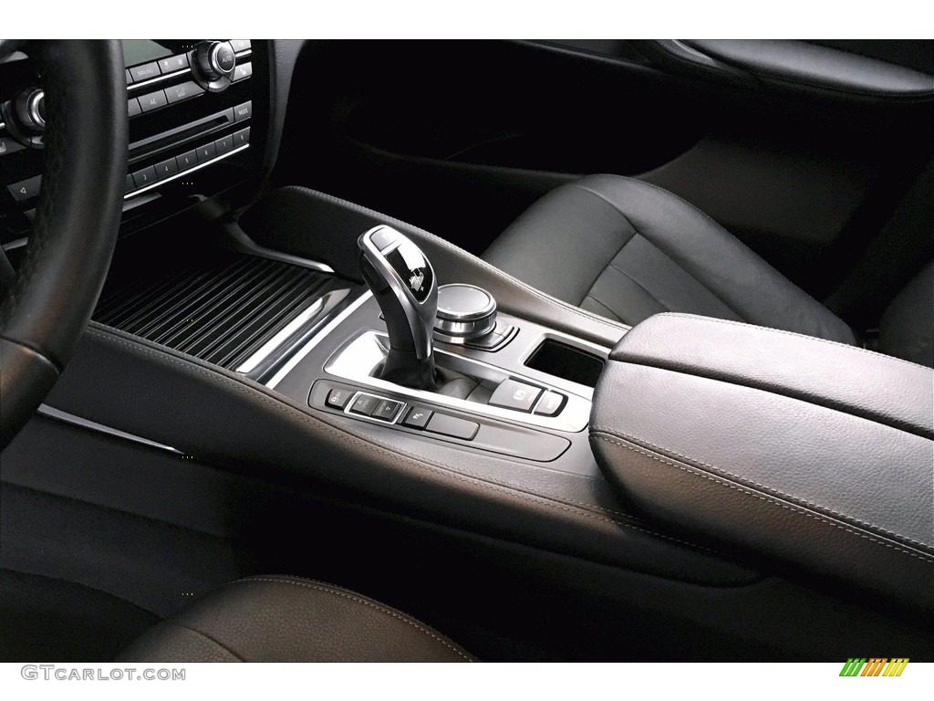 2018 X6 sDrive35i - Jet Black / Black photo #16