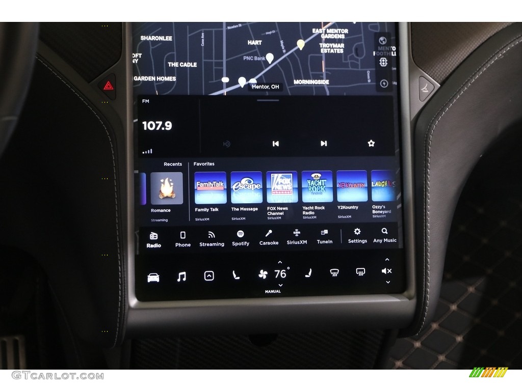 2018 Tesla Model X P100D Controls Photos