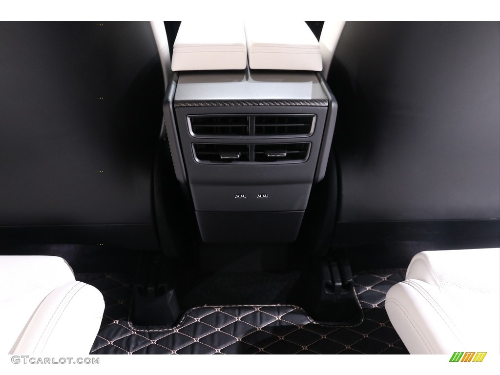 2018 Model X P100D - Solid Black / White photo #58