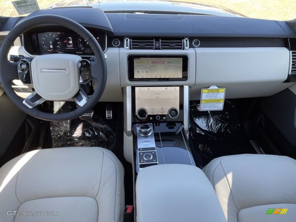2021 Land Rover Range Rover P525 Westminster Ebony Dashboard Photo #140832210