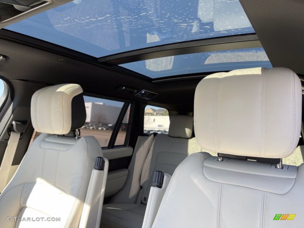 2021 Land Rover Range Rover P525 Westminster Sunroof Photos