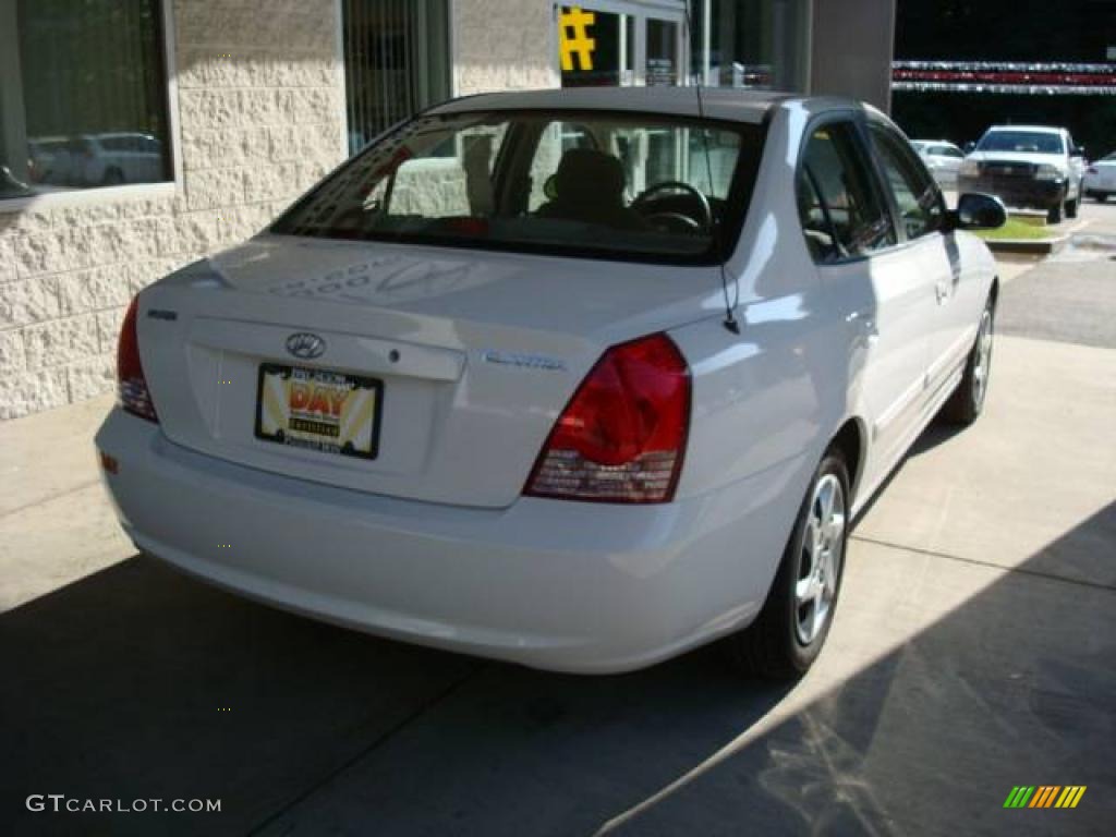 2004 Elantra GLS Sedan - Nordic White / Gray photo #2