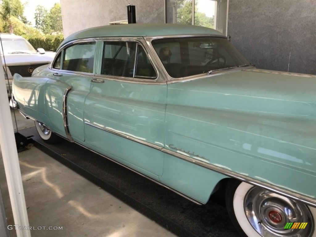 Polar Green 1952 Cadillac Series 62 Sedan Exterior Photo #140834225