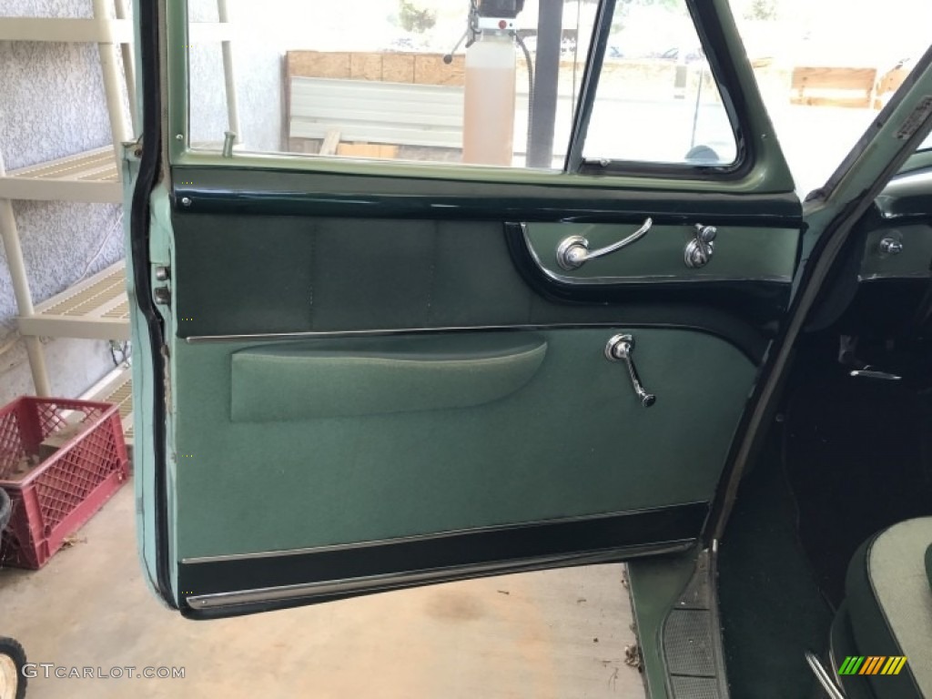 1952 Cadillac Series 62 Sedan Light Green Door Panel Photo #140834291