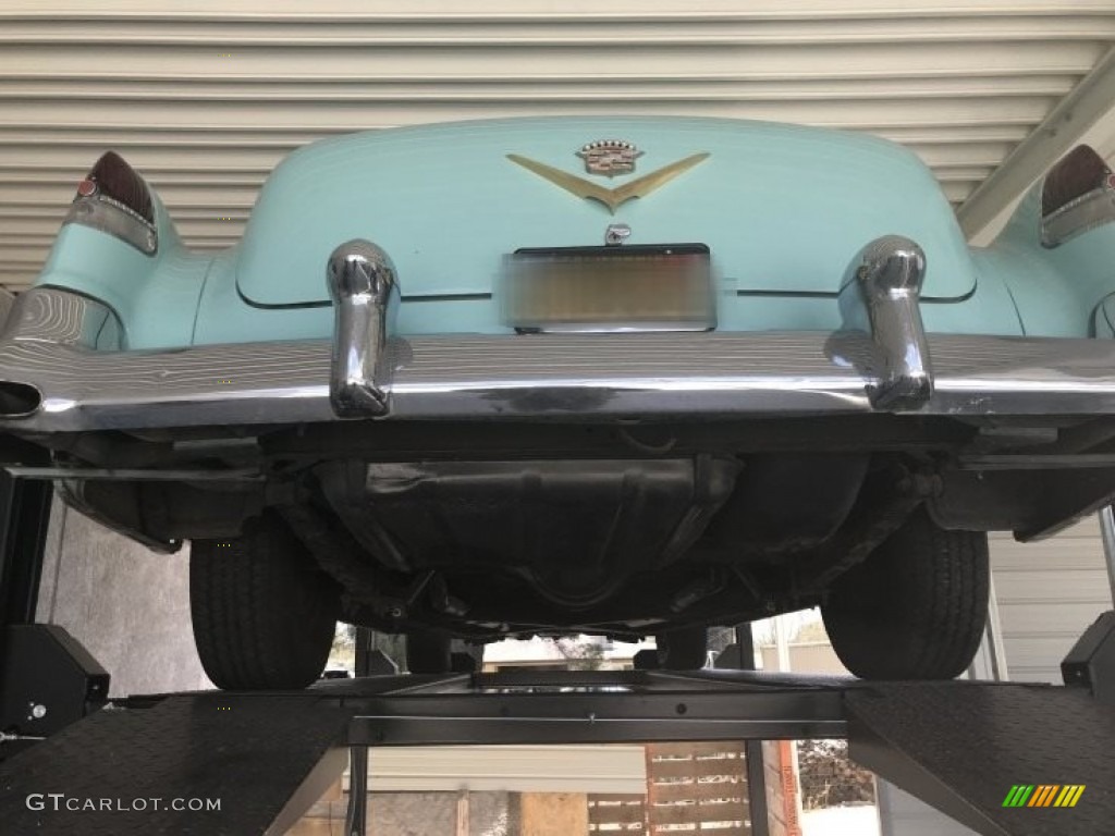 1952 Cadillac Series 62 Sedan Undercarriage Photo #140834468