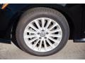 2016 Volkswagen Passat SE Sedan Wheel and Tire Photo