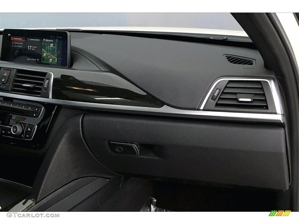 2018 3 Series 330i Sedan - Mineral White Metallic / Black photo #22