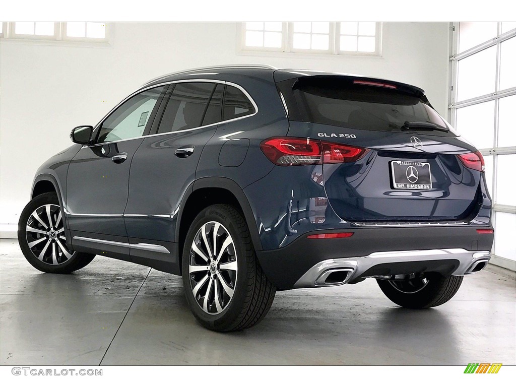 2021 GLA 250 - Denim Blue Metallic / Macchiato Beige photo #2