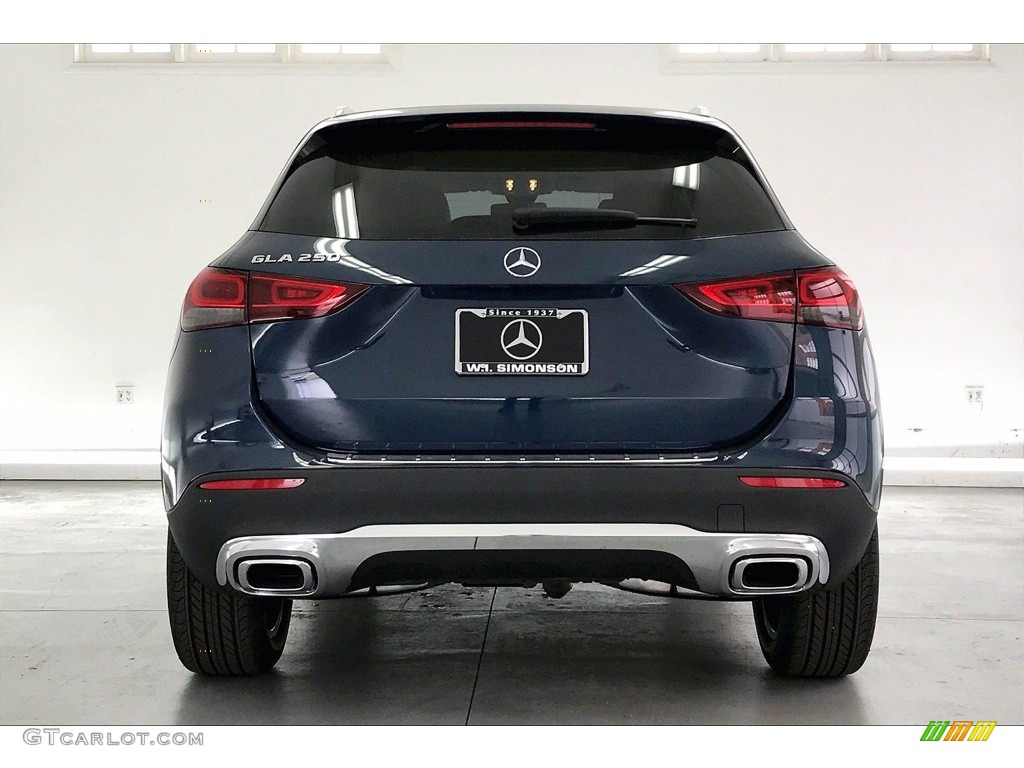 2021 GLA 250 - Denim Blue Metallic / Macchiato Beige photo #3