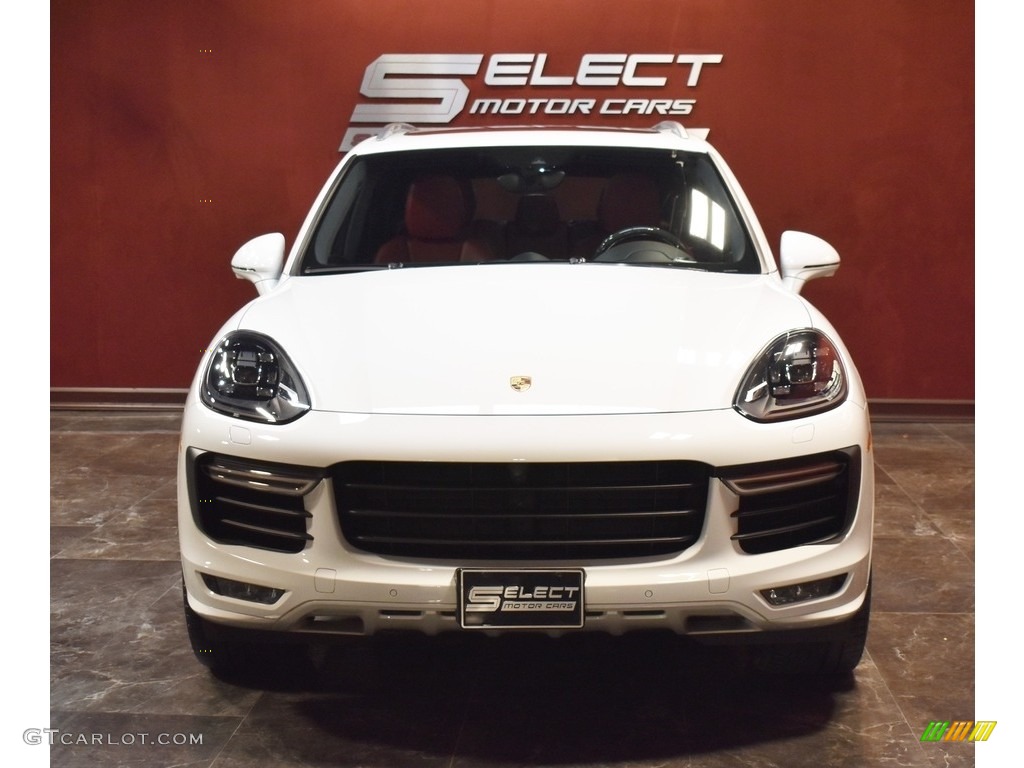 2017 Cayenne Turbo - White / Black/Garnet Red photo #2