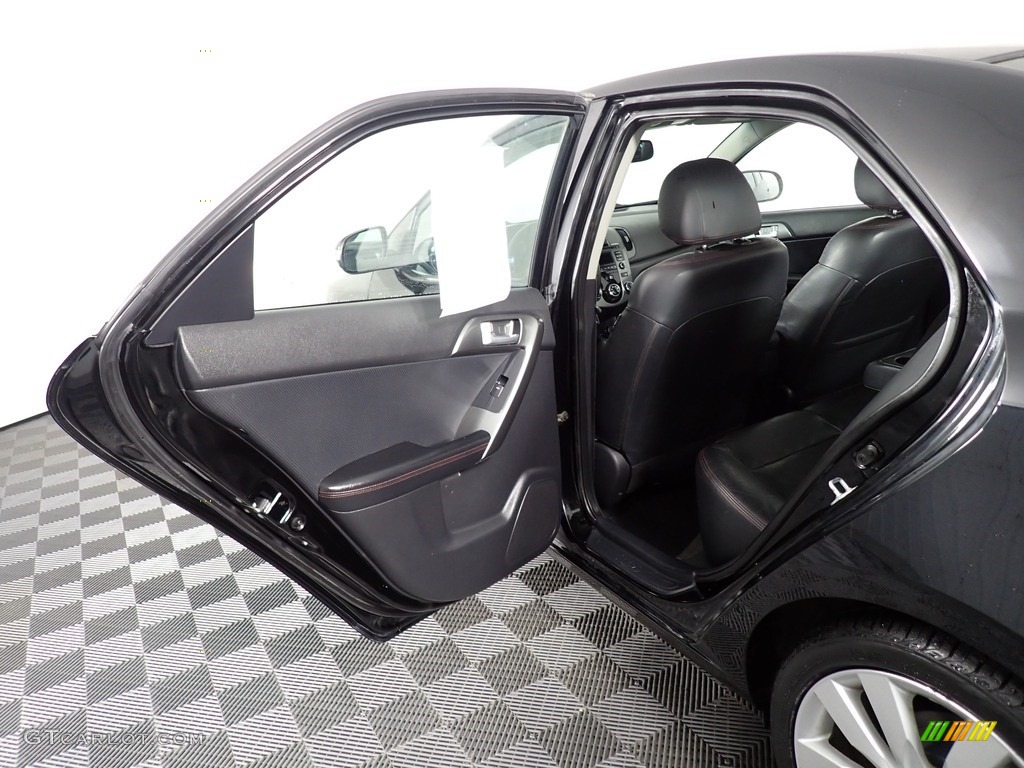 2010 Forte SX - Ebony Black / Black Sport photo #23