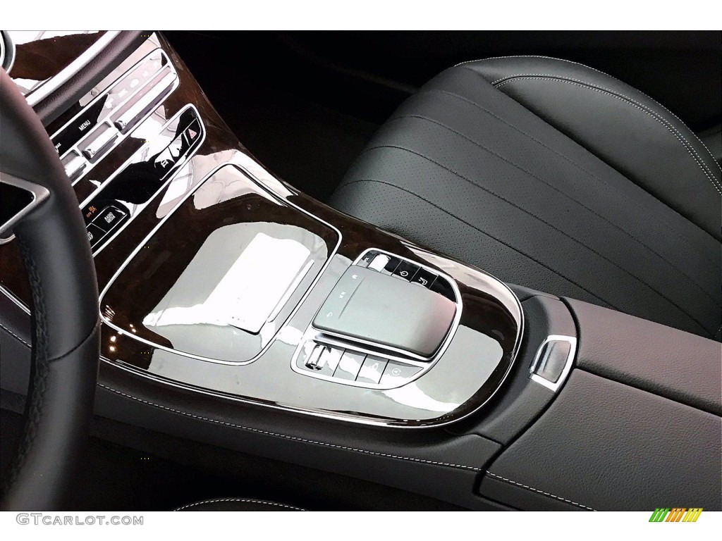 2021 Mercedes-Benz E 450 4Matic All-Terrain Wagon Controls Photos