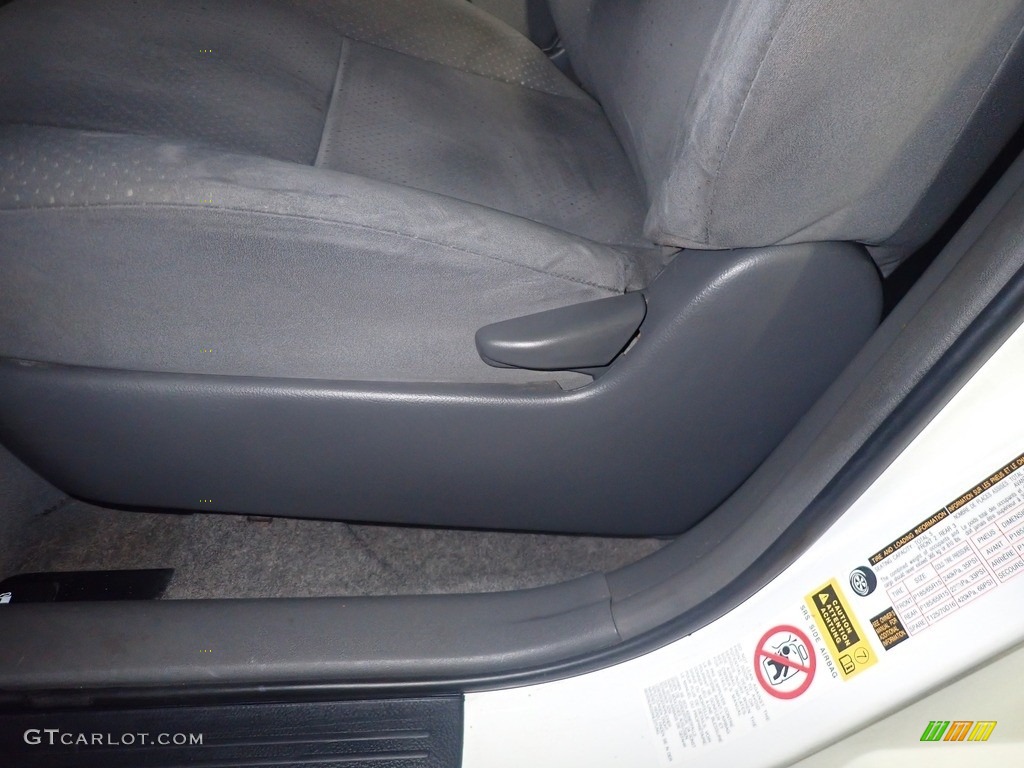 2006 Prius Hybrid - Super White / Gray photo #23