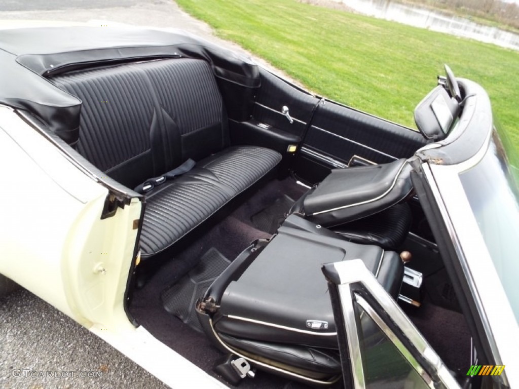1968 Oldsmobile 442 Convertible Rear Seat Photo #140846263