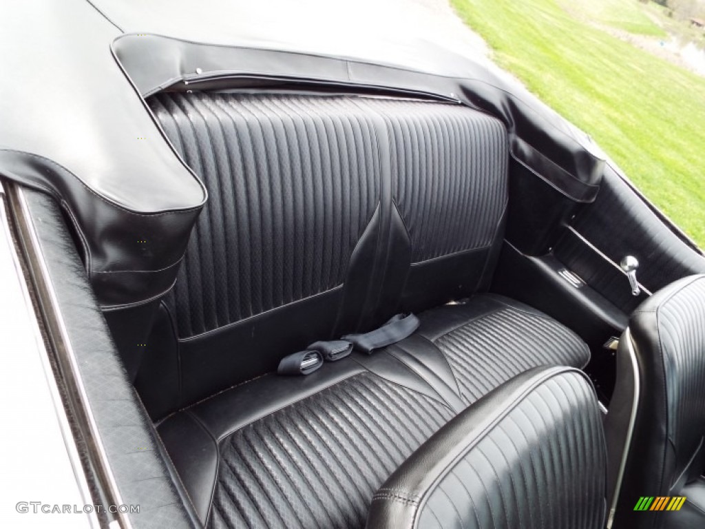 1968 Oldsmobile 442 Convertible Rear Seat Photo #140846275