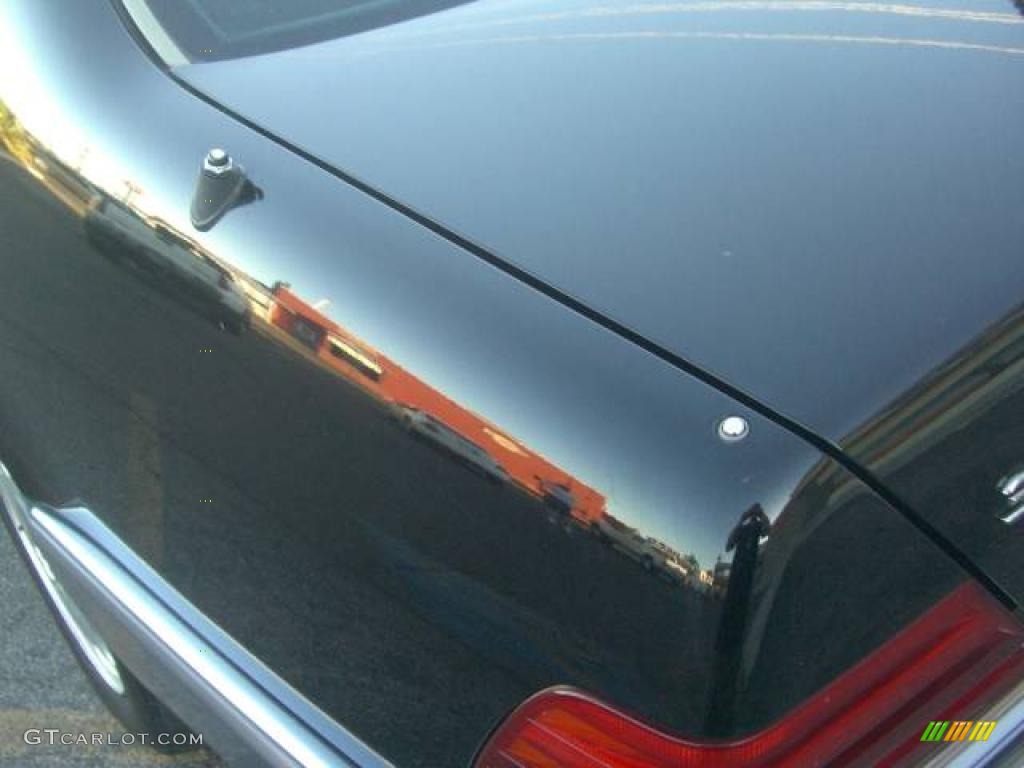 1992 S Class 300 SD Sedan - Black / Parchment photo #12