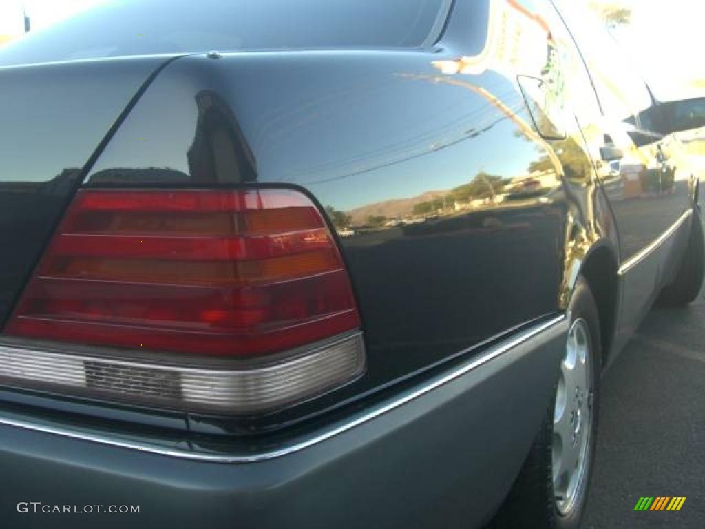 1992 S Class 300 SD Sedan - Black / Parchment photo #22
