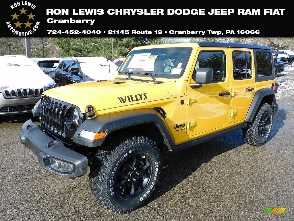 2021 Wrangler Unlimited Willys 4x4 - Hellayella / Black photo #1