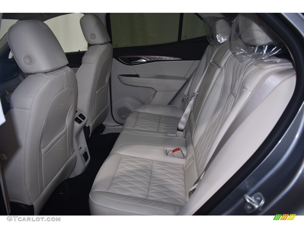 Whisper Beige w/Ebony Accents Interior 2021 Buick Envision Avenir AWD Photo #140848945