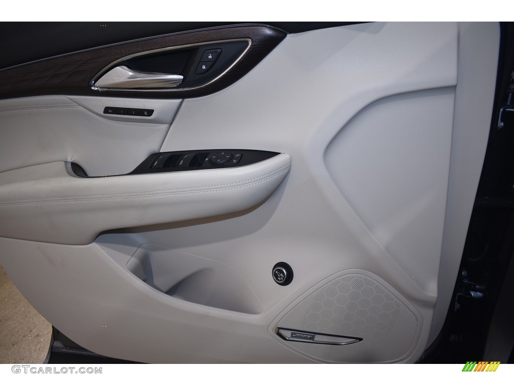 2021 Buick Envision Avenir AWD Whisper Beige w/Ebony Accents Door Panel Photo #140848969