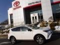 Super White - RAV4 LE AWD Photo No. 2