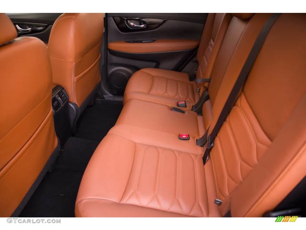 Tan Interior 2018 Nissan Rogue SL Photo #140849428