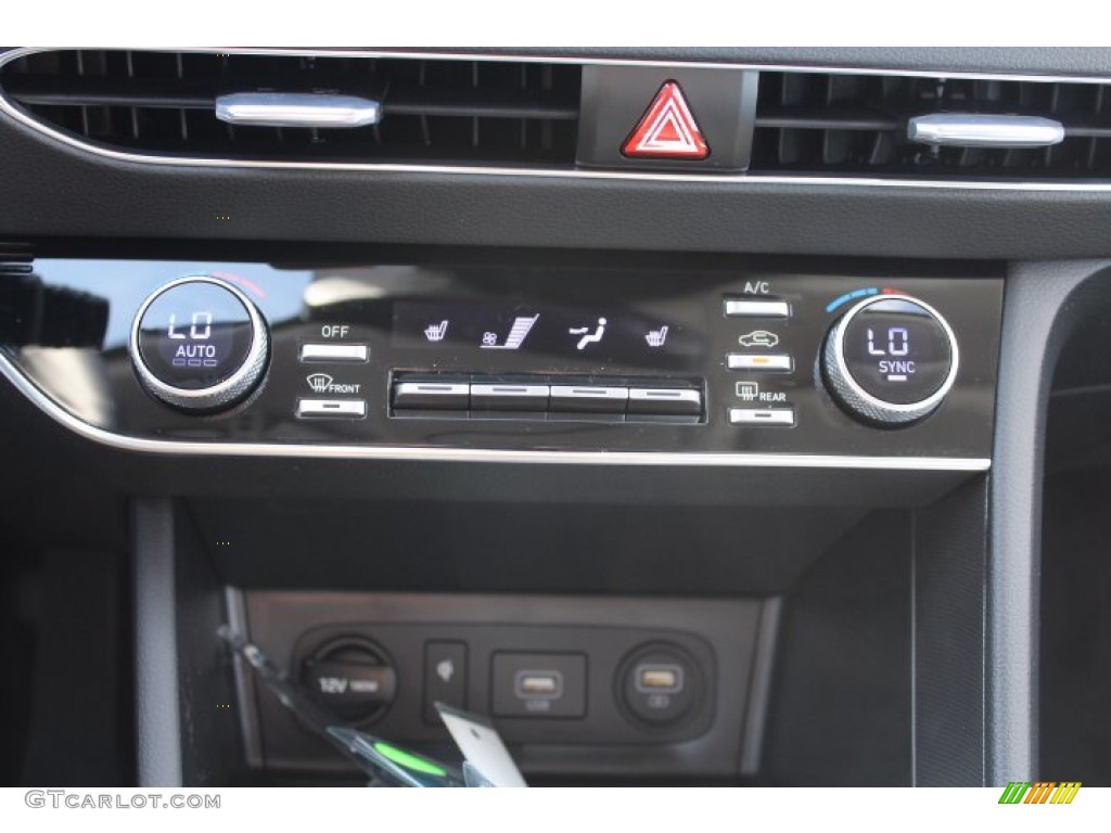 2021 Sonata SEL - Phantom Black / Black photo #16