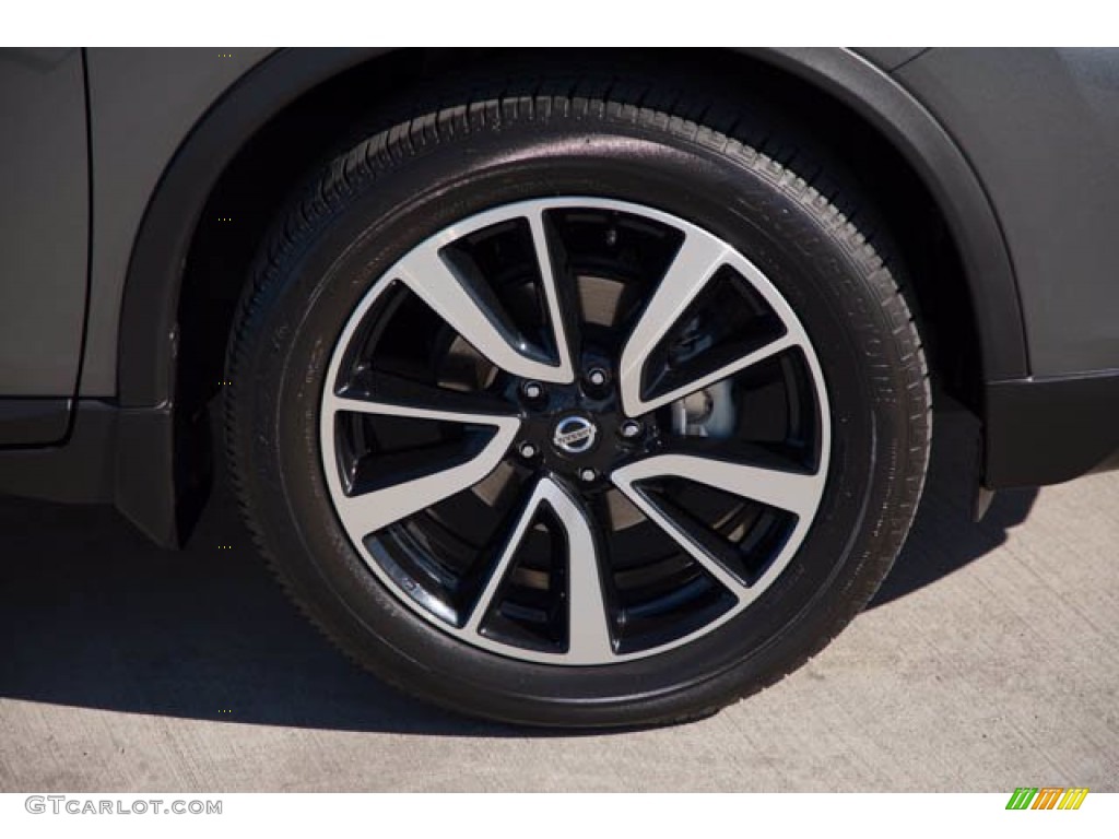 2018 Nissan Rogue SL Wheel Photo #140850142