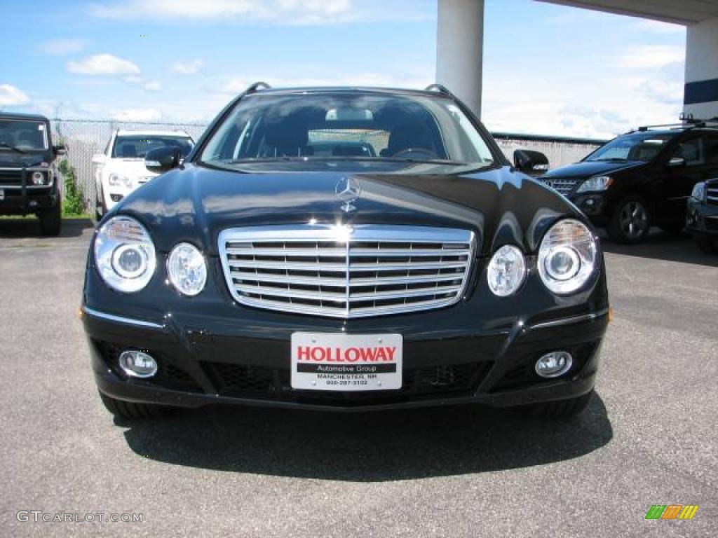 2009 E 350 4Matic Wagon - Black / Black photo #1