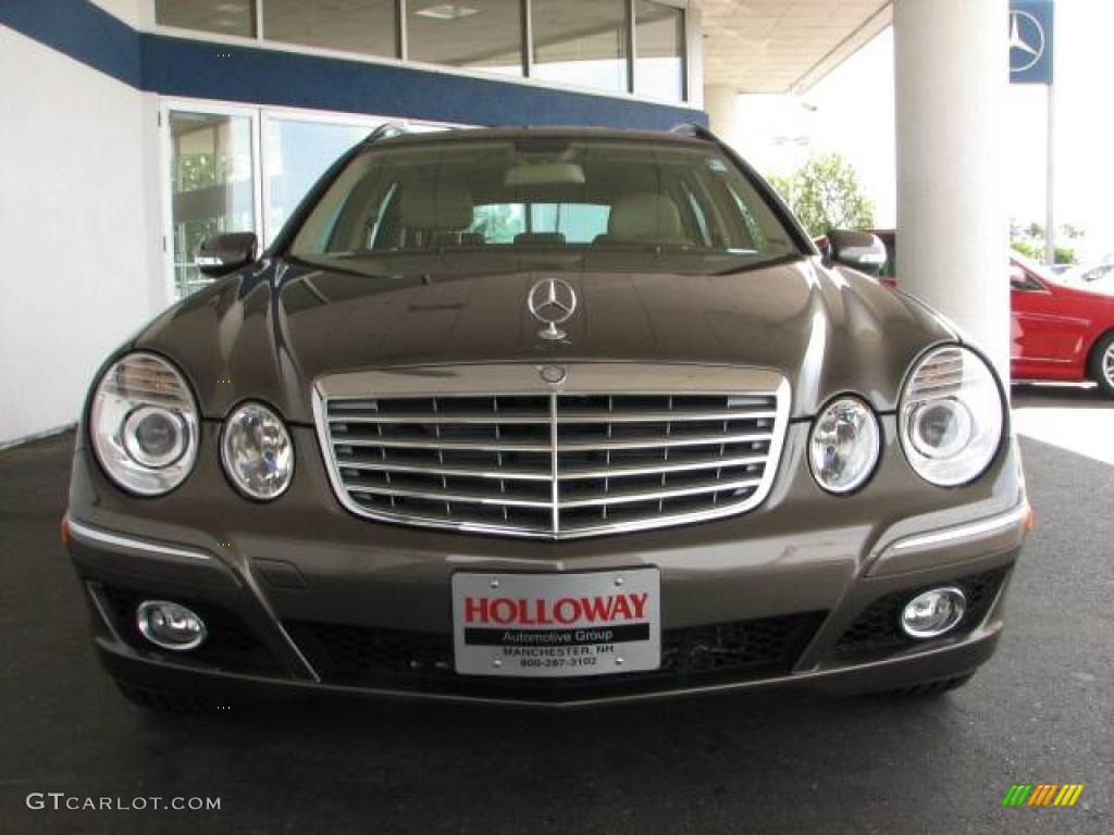 2009 E 350 4Matic Wagon - Indium Grey Metallic / Cashmere photo #2