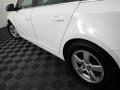 Summit White - Cruze LT Photo No. 9