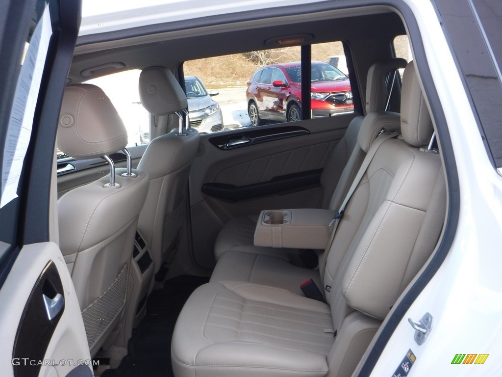 2016 GL 350 BlueTEC 4Matic - Polar White / Almond Beige/Black photo #26