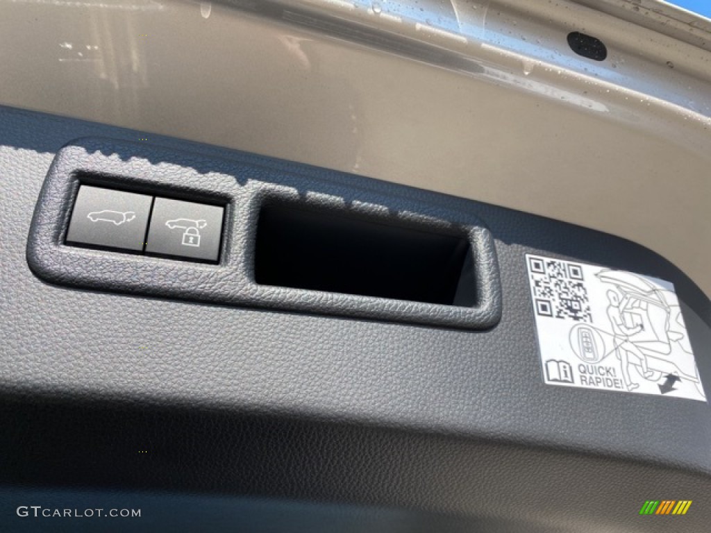 2021 Venza Hybrid XLE AWD - Titanium Glow / Black photo #35