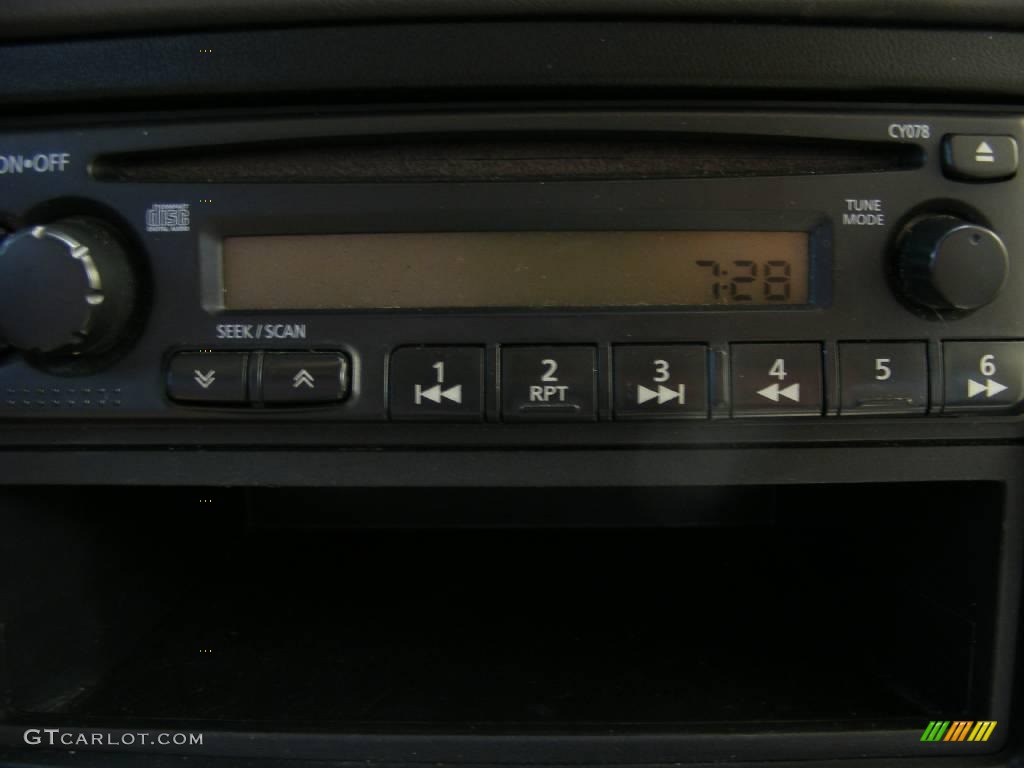 2000 Frontier SE V6 Extended Cab 4x4 - Super Black / Gray photo #21