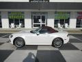 Puro Bianco Perla Tri-Coat 2018 Fiat 124 Spider Lusso Roadster