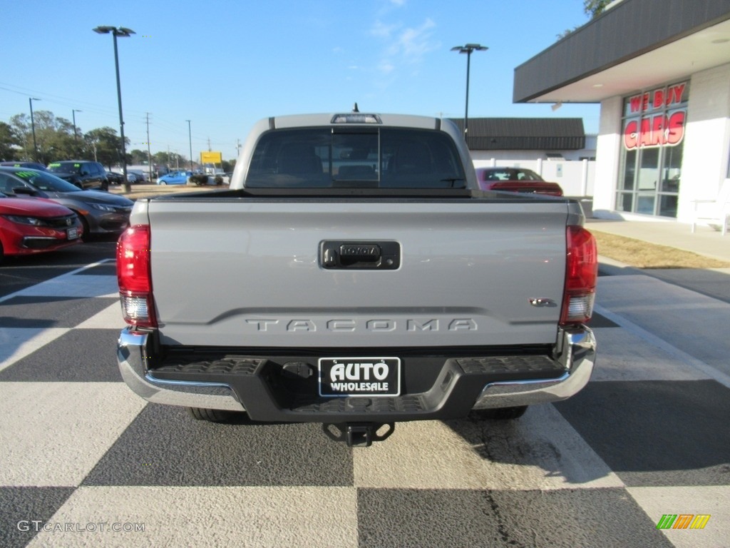2020 Tacoma SR5 Double Cab 4x4 - Cement / Black photo #4