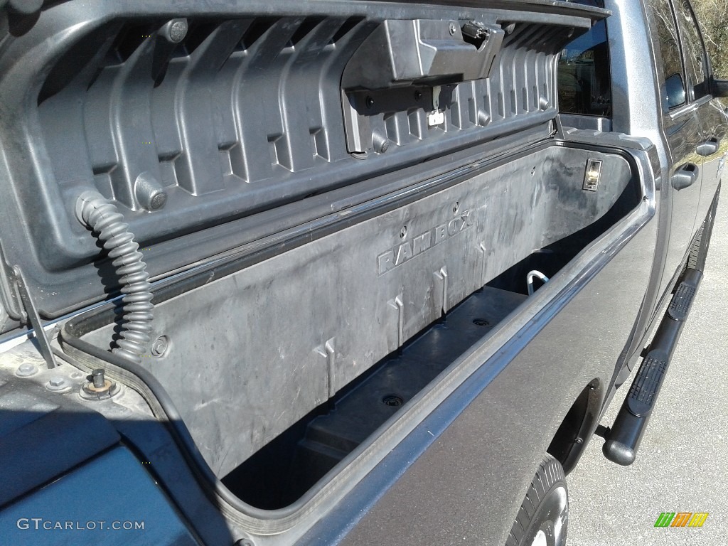 2018 1500 Tradesman Quad Cab - Granite Crystal Metallic / Black/Diesel Gray photo #8