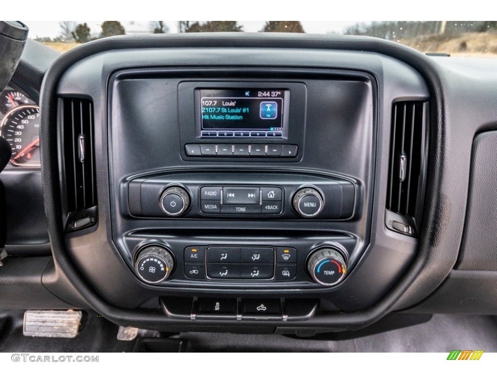 2016 Chevrolet Silverado 2500HD WT Double Cab 4x4 Controls Photo #140867489