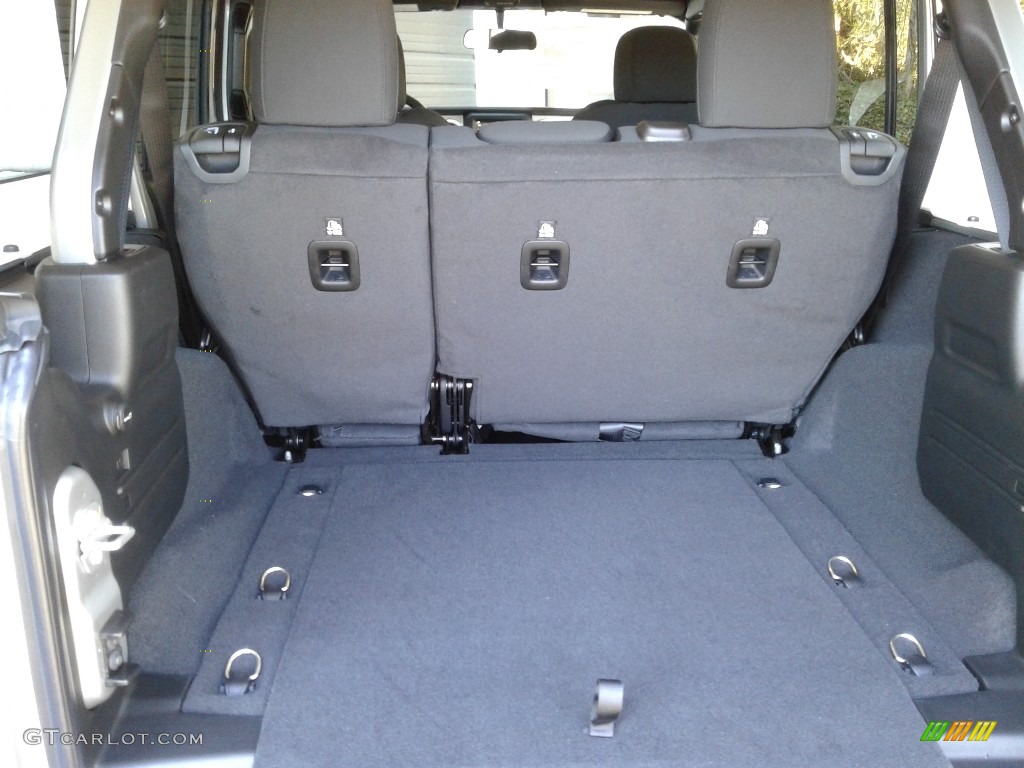 2021 Jeep Wrangler Unlimited Islander 4x4 Trunk Photo #140867639